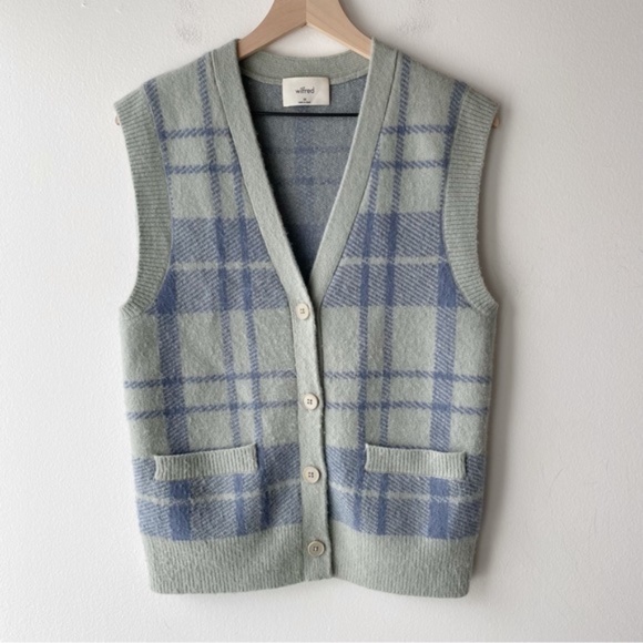 Aritzia Hattie Vest - Picture 3 of 3